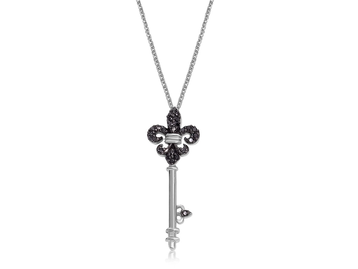 Fleur de store lis key necklace